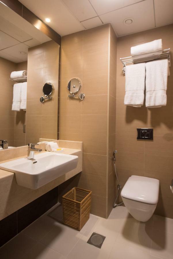 Fantastay - Luxury Studio Sparkle Tower Dubai Marina Extérieur photo